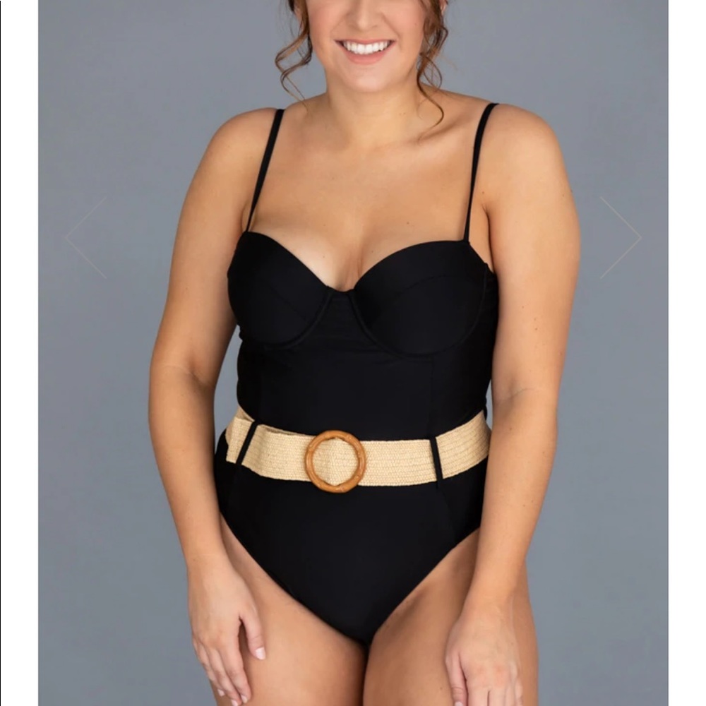 BRAND NEW Caitlin Covington X Pink Lily One piece
